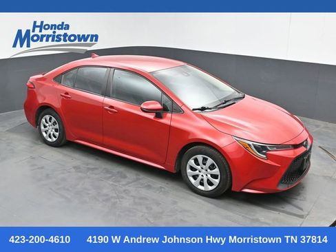 Used 2021 Toyota Corolla LE image 1