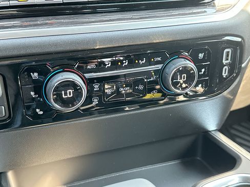 New 2026 Chevrolet Silverado 1500 LTZ w/ LTZ Convenience Package II image 19