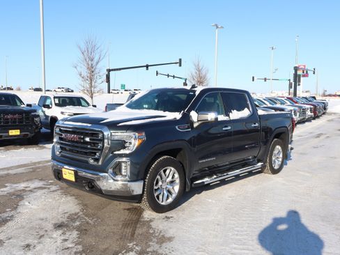 Used 2021 GMC Sierra 1500 SLT w/ SLT Premium Plus Package image 3