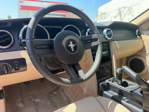 Used 2007 Ford Mustang GT RWD image 11