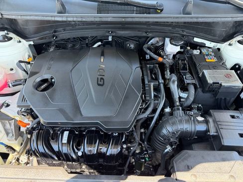 Used 2023 Kia Sportage LX FWD image 37