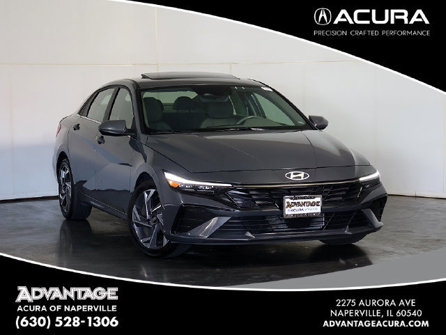 Used 2025 Hyundai Elantra SEL FWD image 1