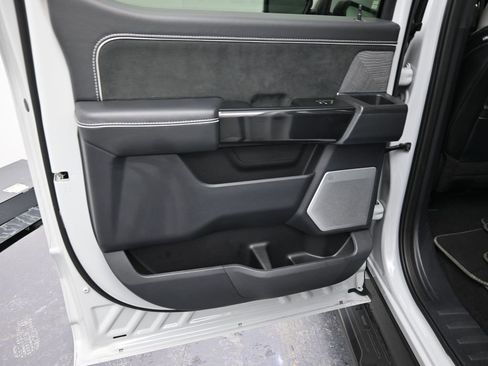 Used 2024 Ford F150 Lightning Platinum image 24