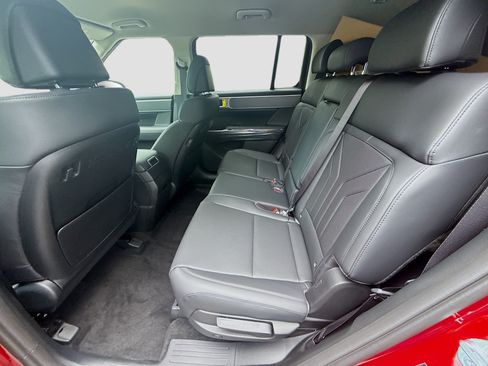 New 2026 Hyundai Santa Fe SEL FWD image 17