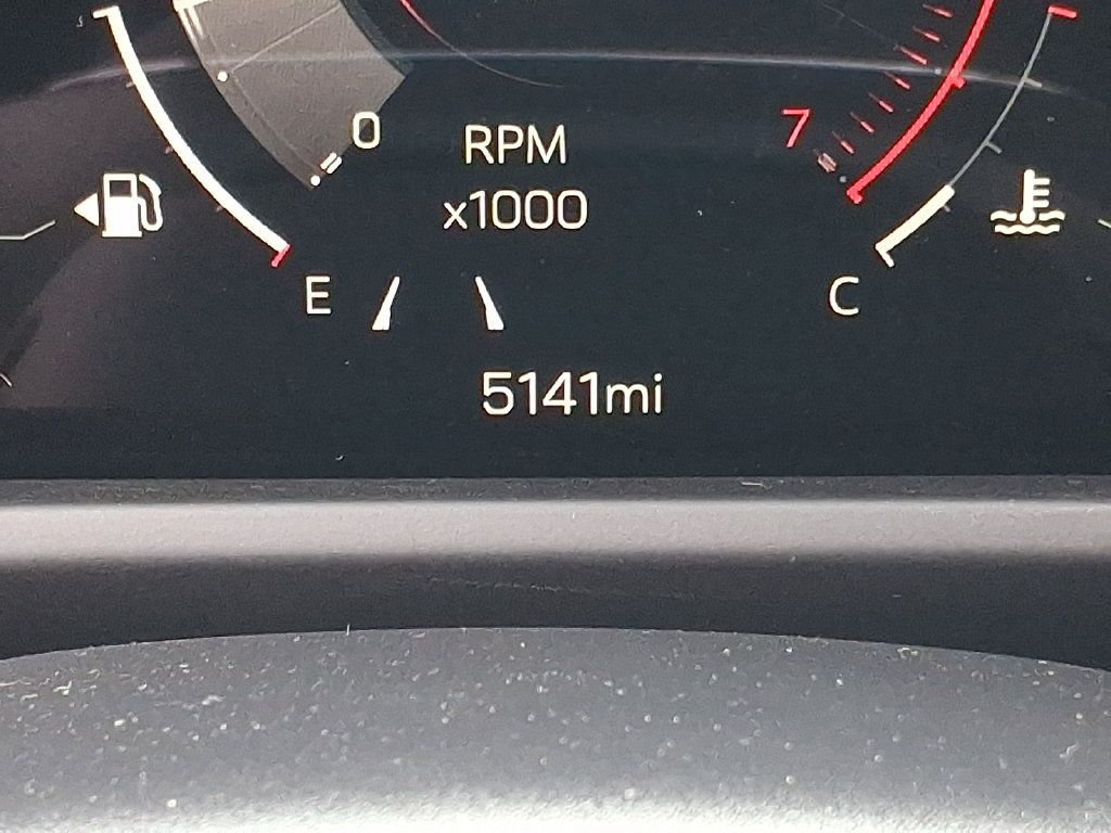 Used 2026 GMC Acadia Elevation FWD image 25