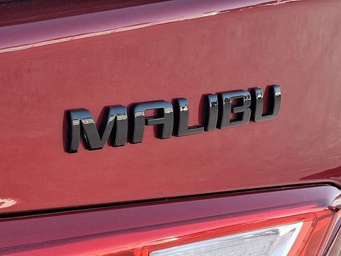 Used 2021 Chevrolet Malibu RS FWD image 29