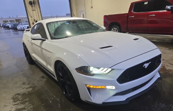 Used 2022 Ford Mustang GT Premium w/ Equipment Group 401A RWD image 5