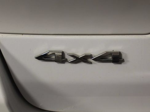 Used 2023 Jeep Grand Cherokee Limited AWD/4WD image 51