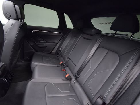 Used 2022 Audi Q3 2.0T Premium image 25