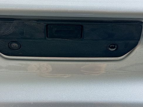 Used 2020 Chevrolet Silverado 1500 Custom w/ Custom Value Package image 29