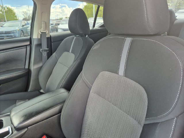 Used 2024 Nissan Sentra SV FWD image 18