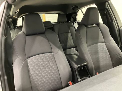Used 2019 Toyota Corolla SE image 38