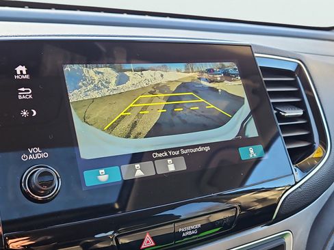 Certified 2022 Honda Pilot Special Edition image 9