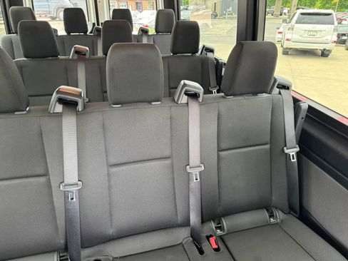Used 2024 Mercedes-Benz Sprinter 2500 image 16