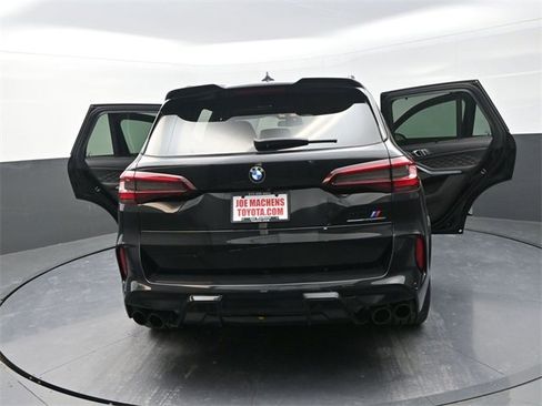 Used 2022 BMW X5 M Competition w/ Competition Package 2 image 40