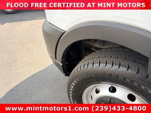 Used 2022 Ford Transit 250 148 High Roof Extended RWD image 46