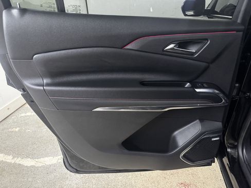 Used 2024 Chevrolet Traverse RS w/ LPO, Floor Liner Package AWD/4WD image 66