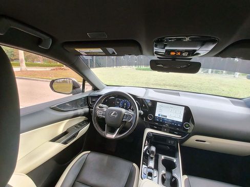 Used 2024 Lexus NX 250 250 Sport Utility 4D w/ Towing Package (2000 Lbs) image 24