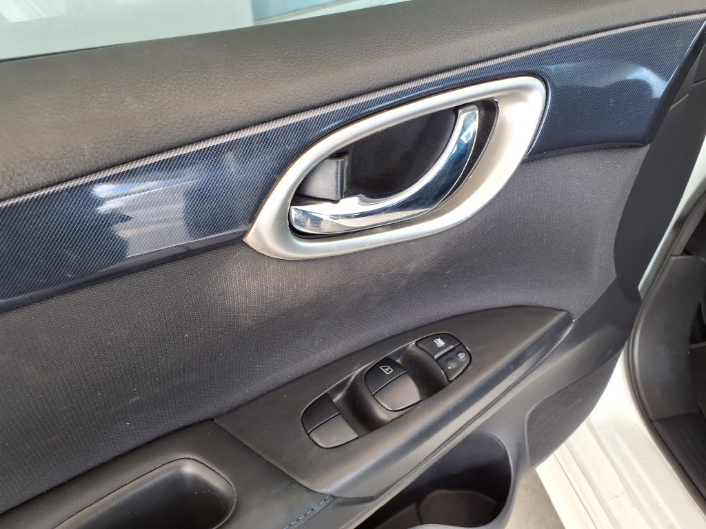 Used 2019 Nissan Sentra SR FWD image 16