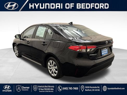 Used 2024 Toyota Corolla LE FWD image 9