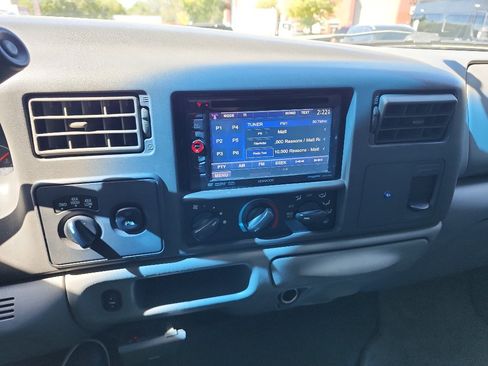 Used 2004 Ford F250 4x4 Crew Cab Super Duty image 20