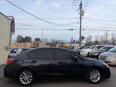 Used 2013 Subaru Impreza 2.0i Premium w/ All-Weather Pkg image 5