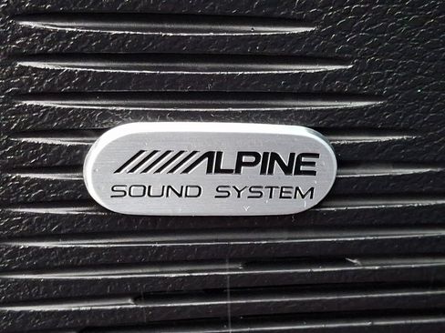 Used 2023 Dodge Challenger R/T w/ Blacktop Package image 26