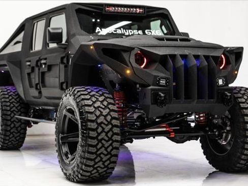 Used 2026 Jeep Gladiator Sport image 5