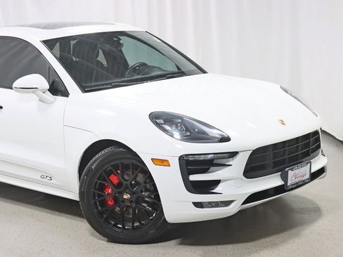 Used 2017 Porsche Macan GTS w/ Premium Package Plus AWD/4WD image 2