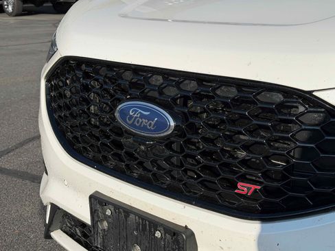 Certified 2024 Ford Edge ST w/ Equipment Group 401A image 13