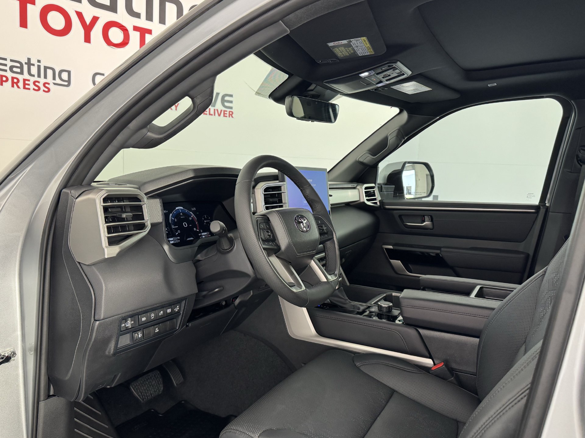 Used 2025 Toyota Tundra Limited w/ Power Package RWD image 13