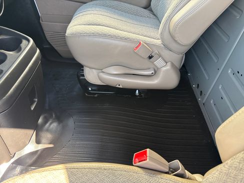 Used 2022 GMC Savana 2500 w/ Driver Convenience Package RWD image 26