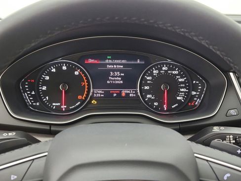 Used 2024 Audi Q5 2.0T Premium w/ Convenience Package AWD/4WD image 9