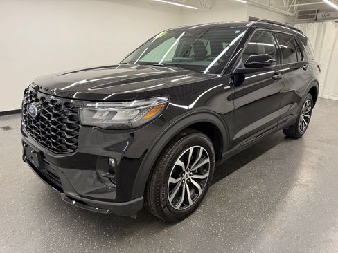 Used 2026 Ford Explorer ST-Line AWD/4WD image 4