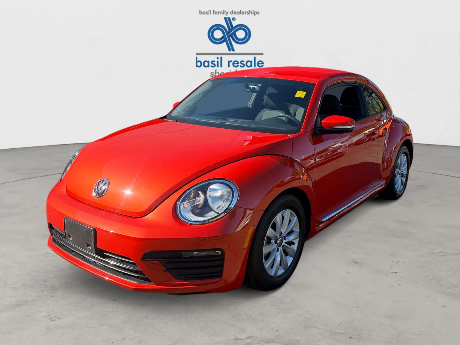 Used 2019 Volkswagen Beetle 2.0T S FWD image 2