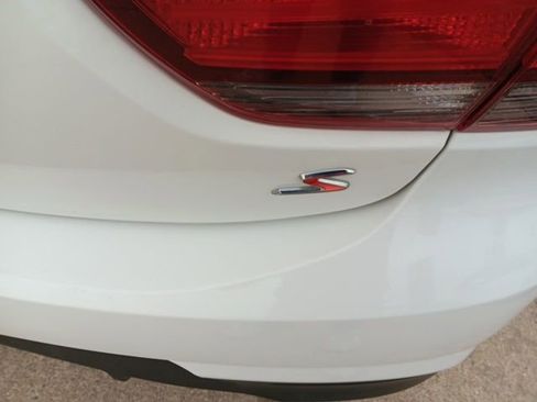 Used 2019 Kia Rio S image 26