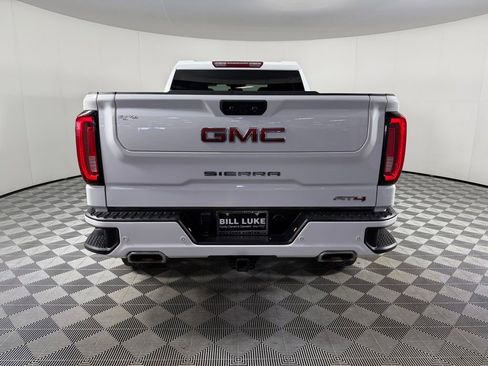 Used 2024 GMC Sierra 1500 AT4 AWD/4WD image 9