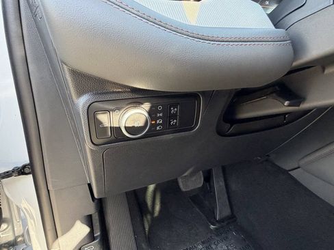 New 2026 Ford Explorer Active w/ Active Comfort Package RWD image 28