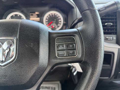 Used 2013 RAM 1500 Express RWD image 17