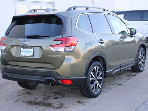 Used 2023 Subaru Forester Limited image 7