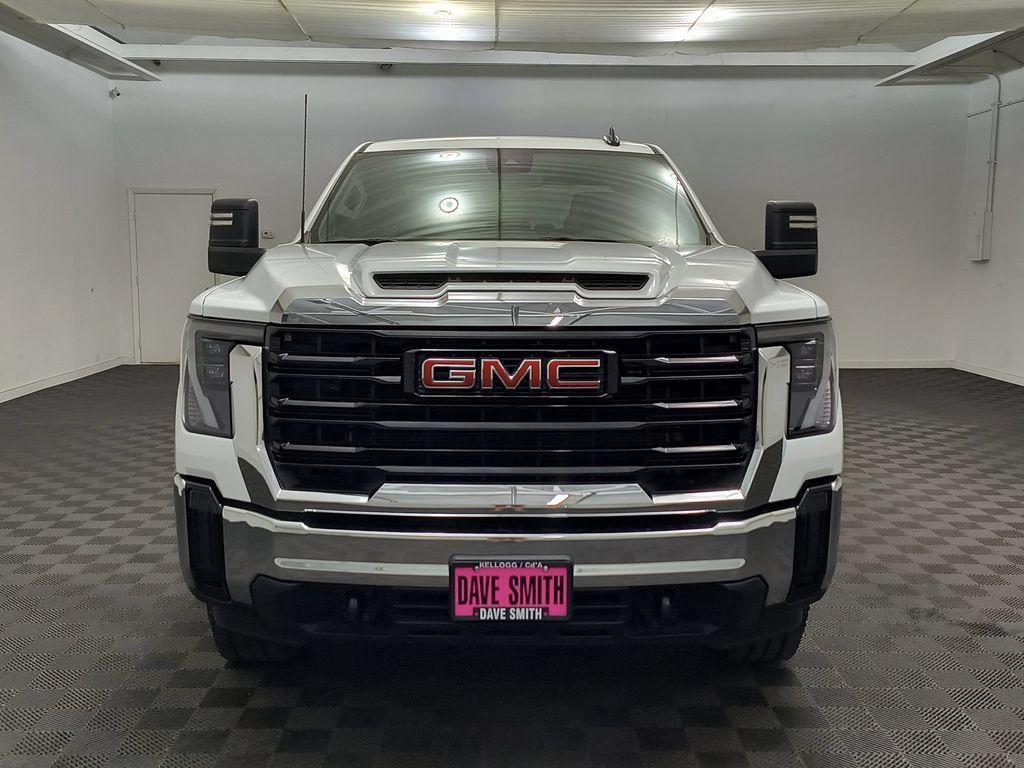 Used 2025 GMC Sierra 2500 Pro w/ Convenience Package AWD/4WD image 6