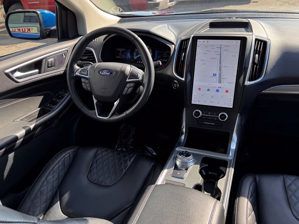Used 2024 Ford Edge Titanium w/ Equipment Group 301A AWD/4WD image 18