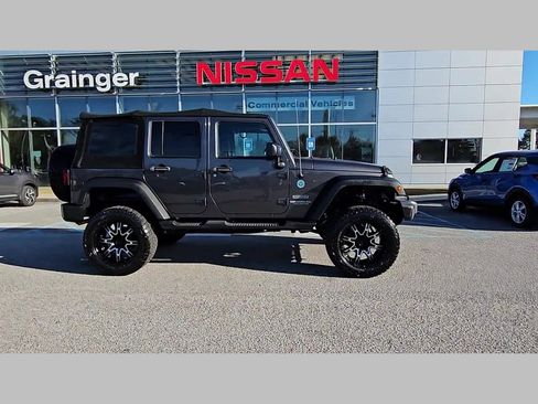 Used 2017 Jeep Wrangler Unlimited Sport w/ Quick Order Package 24S image 35