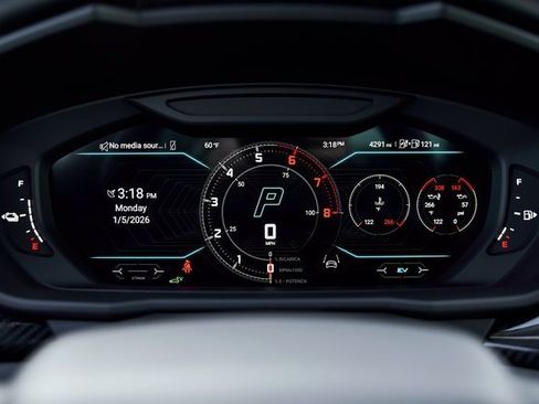 Used 2025 Lamborghini Urus SE image 62