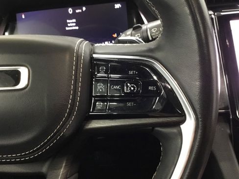 Used 2021 Jeep Grand Cherokee L Overland w/ Luxury Tech Group IV image 48