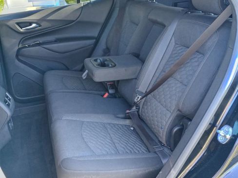 Used 2020 Chevrolet Equinox LT image 17