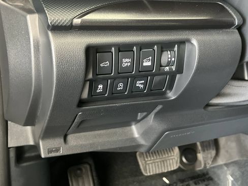 Used 2024 Subaru Forester Sport w/ Convenience Package AWD/4WD image 35