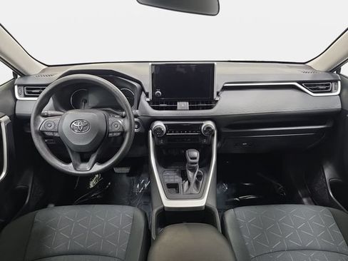 Certified 2025 Toyota RAV4 XLE AWD/4WD image 9