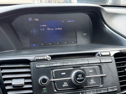 Used 2016 Honda Accord Sport image 30