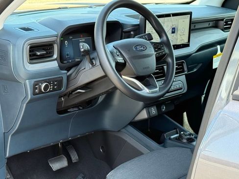 New 2025 Ford Maverick XL FWD image 8